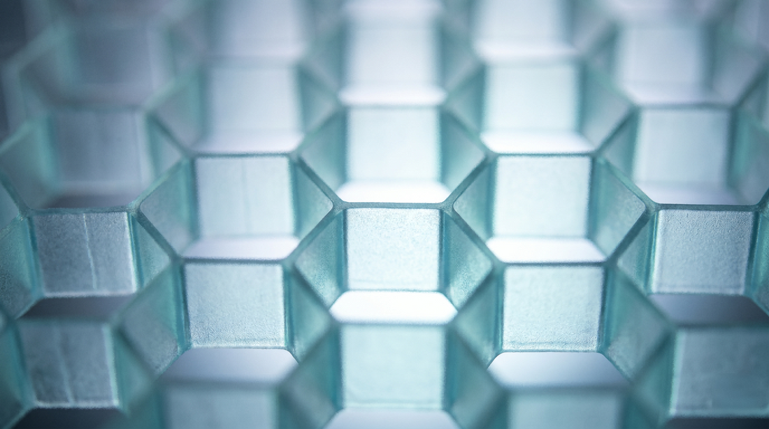 Defeating the "Wet Pack" Dilemma: How Hydrophobic TPU Structures Redefine Travel Hygiene